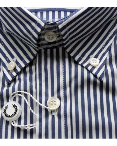 Fred Perry Slim Fit Shirt detail