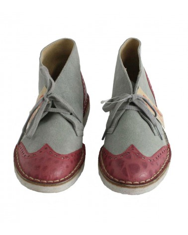 Chukka grigio con Applicazioni